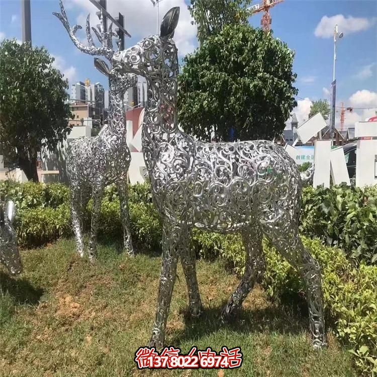 LED梅花鹿雕塑照明，景觀照明設計體驗