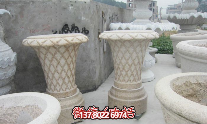 聚焦傳統(tǒng)文化，打造完美的自然景觀——大理石花籃花盆雕塑系列