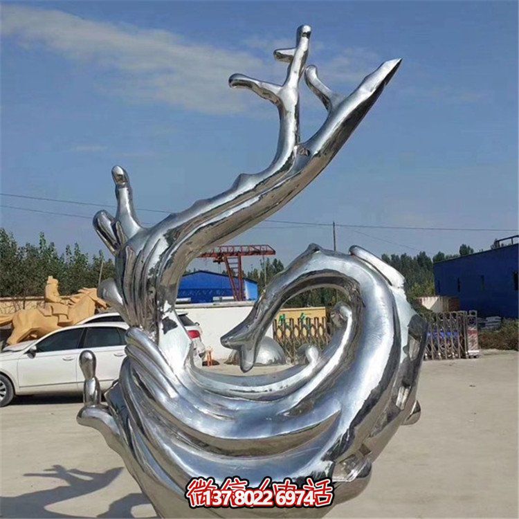 不銹鋼鏡面雕塑，為戶(hù)外廣場(chǎng)增添海浪般的浪花氣息