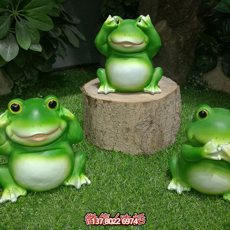 海邊玻璃鋼青蛙雕塑，個(gè)性十足