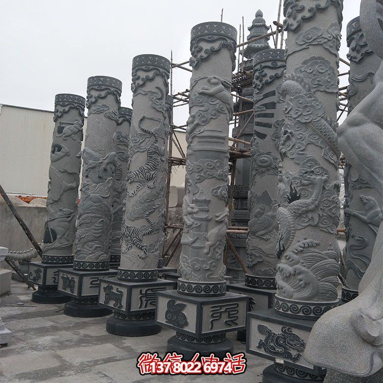 精美石雕十二生肖浮雕，傳承文化，點綴廣場柱子