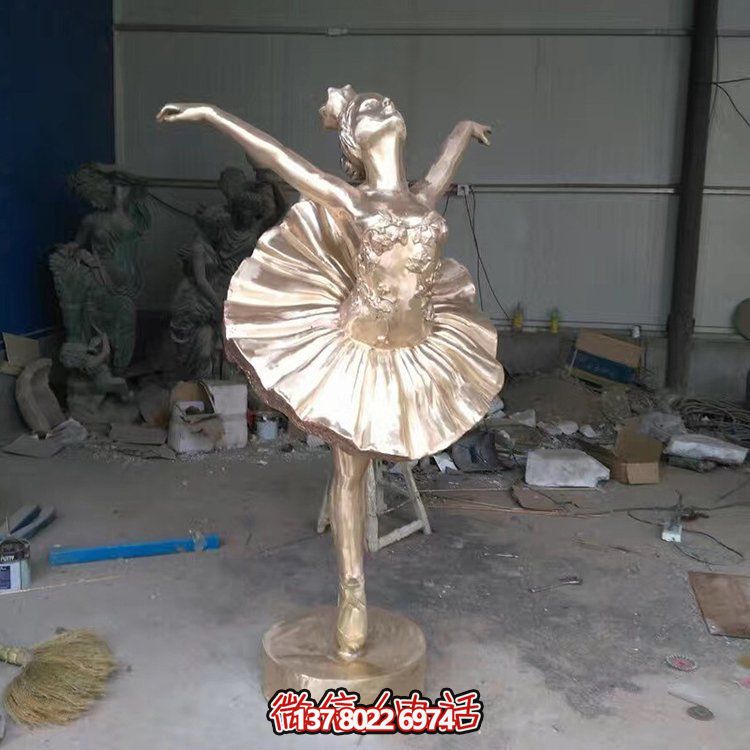 不銹鋼雕塑，給您的園林、廣場增添抽象跳舞的人物精彩！