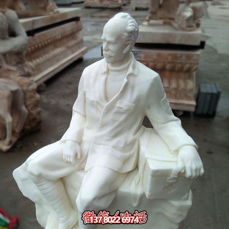 以白求恩精神為原型,漢白玉雕刻的護(hù)士坐姿雕塑 以白求恩精神為原型,漢白玉雕刻的護(hù)士坐姿雕塑