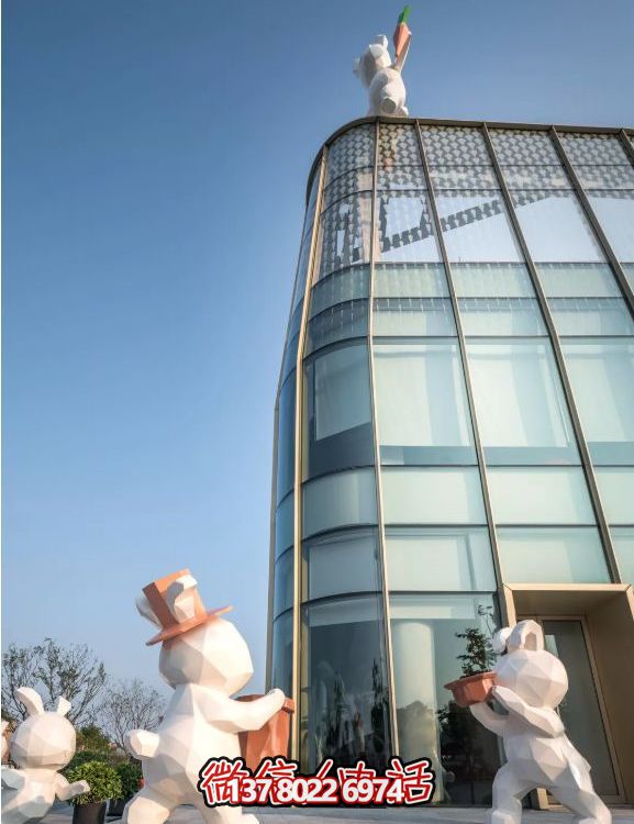 商場(chǎng)用不銹鋼雕塑兔子——幾何抽象藝術(shù)精美裝飾