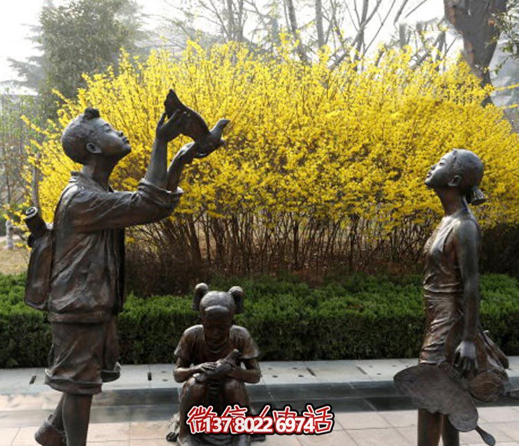 公園銅雕放風(fēng)箏的兒童雕塑 公園銅雕放風(fēng)箏的兒童雕塑