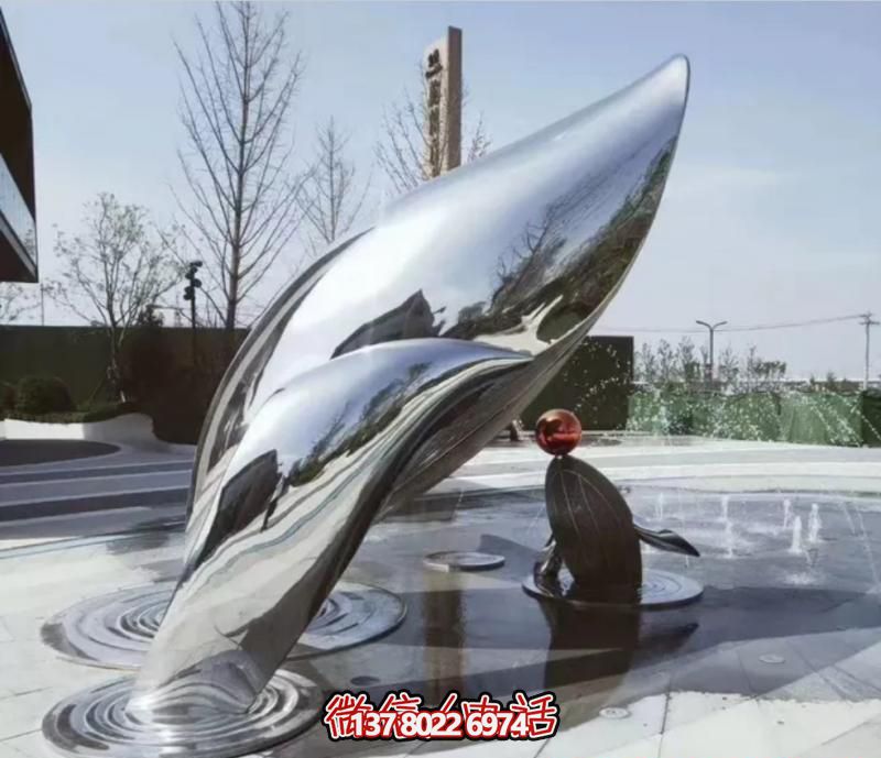噴泉幾只大小不一的不銹鋼海豚雕塑 噴泉幾只大小不一的不銹鋼海豚雕塑