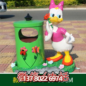 公園一只愛(ài)護(hù)環(huán)境的唐老鴨玻璃鋼雕塑 公園一只愛(ài)護(hù)環(huán)境的唐老鴨玻璃鋼雕塑