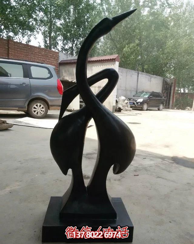 工園庭院酒店創意抽象不銹鋼天鵝雕塑 工園庭院酒店創意抽象不銹鋼天鵝雕塑