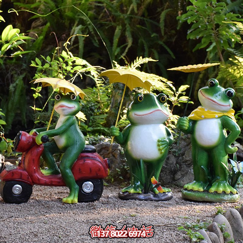 校園三只創(chuàng)意玻璃鋼青蛙雕塑 校園三只創(chuàng)意玻璃鋼青蛙雕塑