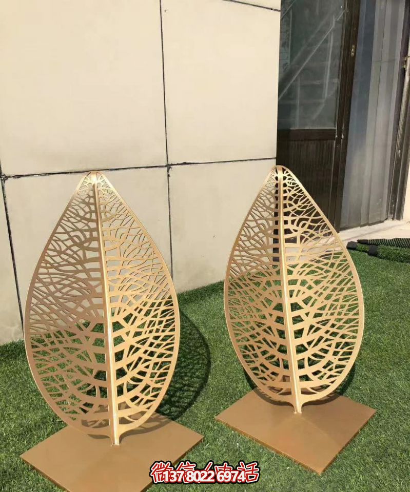 園林景觀不銹鋼鏤空樹(shù)葉雕塑 園林景觀不銹鋼鏤空樹(shù)葉雕塑