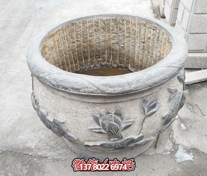 仿古荷花鯉魚(yú)浮雕石雕水缸雕塑 仿古荷花鯉魚(yú)浮雕石雕水缸雕塑