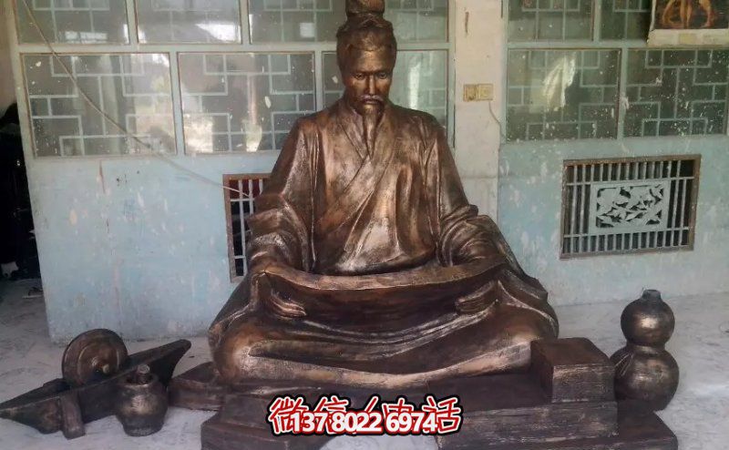 景區玻璃鋼仿銅古代人物坐著的讀書雕塑 景區玻璃鋼仿銅古代人物坐著的讀書雕塑