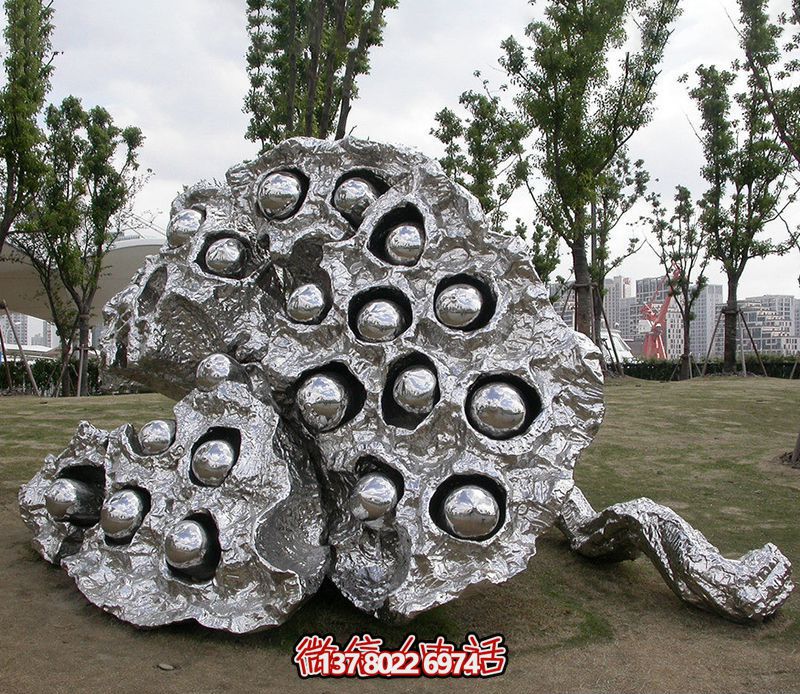 廣場不銹鋼鏡面抽象創意蓮蓬雕塑 廣場不銹鋼鏡面抽象創意蓮蓬雕塑