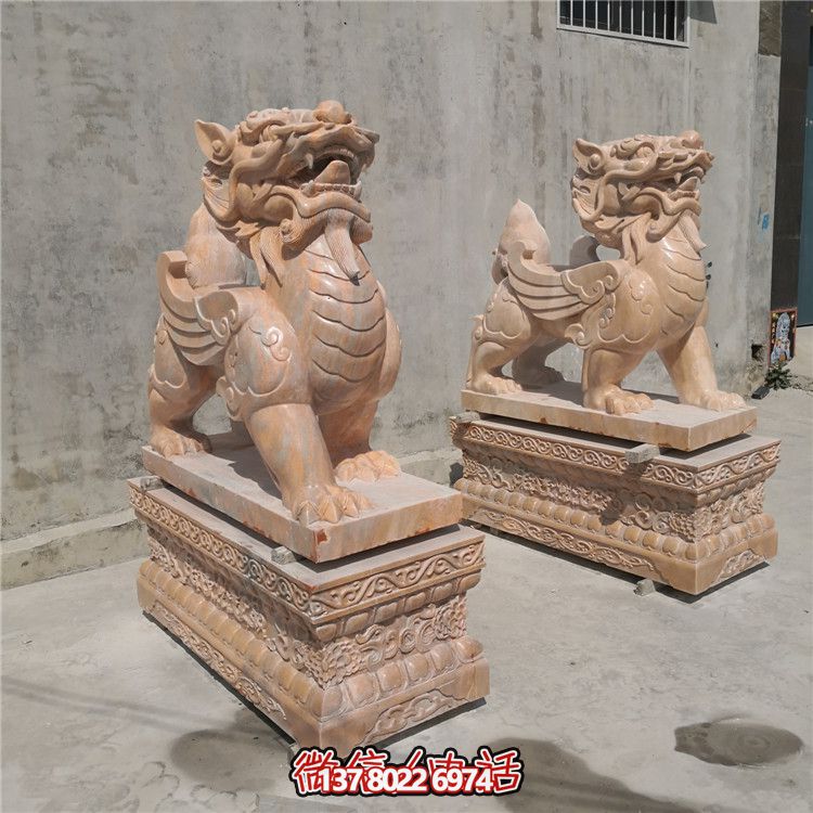 故宮門口晚霞紅石雕貔貅雕塑 故宮門口晚霞紅石雕貔貅雕塑